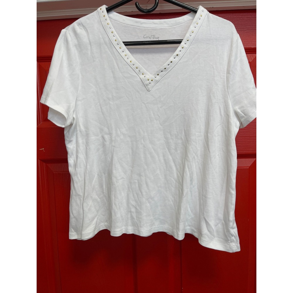 Coral Bay Petite White V-Neck Short Sleeve Studded T-Shirt Size PL